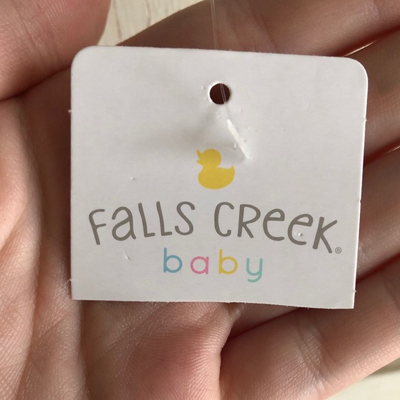 2 pack baby onesie 6-9 months - Picture 2 of 6